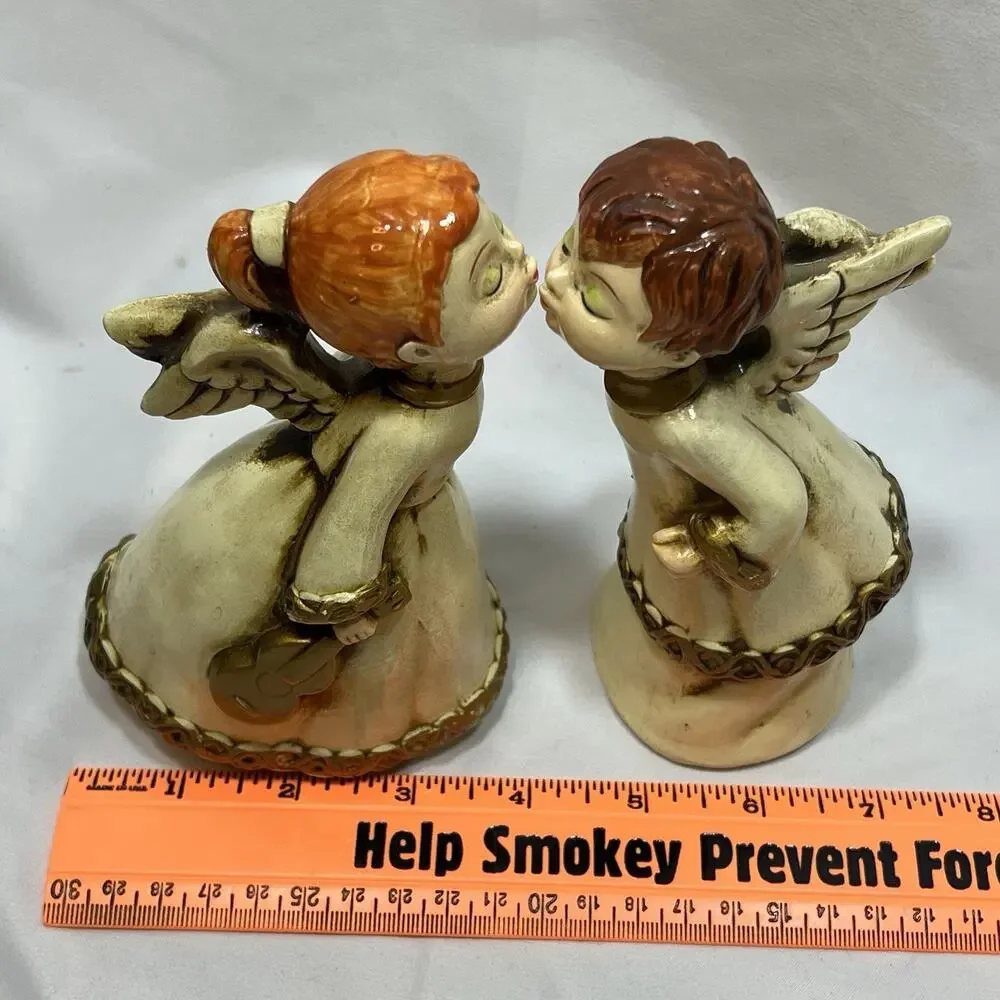Vintage Mid Century Kissing Angels Choir Musicians Violin Christmas Set of 2